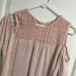 Cold shoulder top